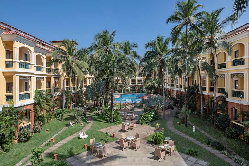 Country Inn & Suites By Radisson, Goa Кандолим Екстериор снимка